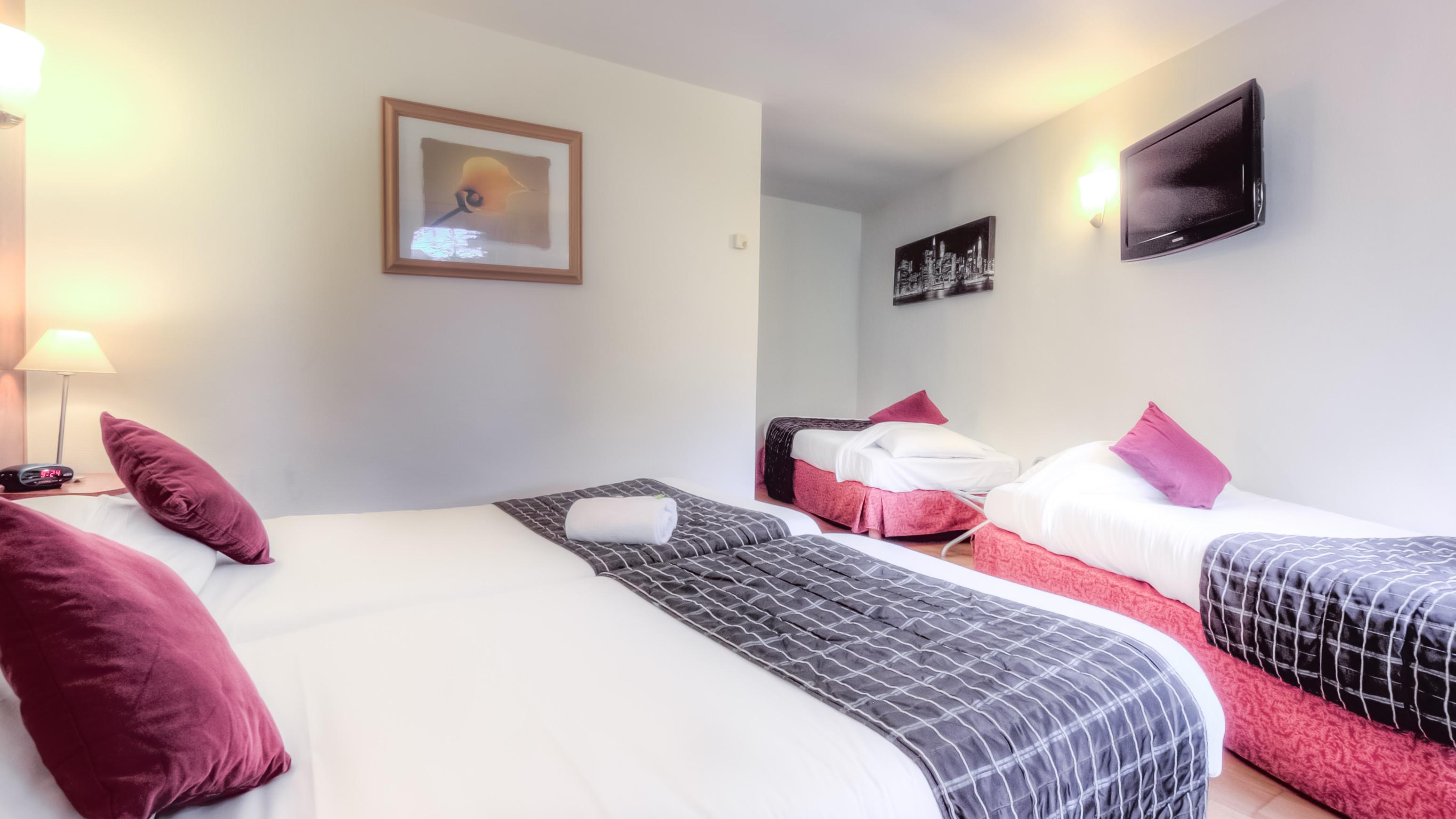 Logis Hotel Restaurant Des Acacias Lille Neuville En Ferrain Neuville-en-Ferrain Εξωτερικό φωτογραφία