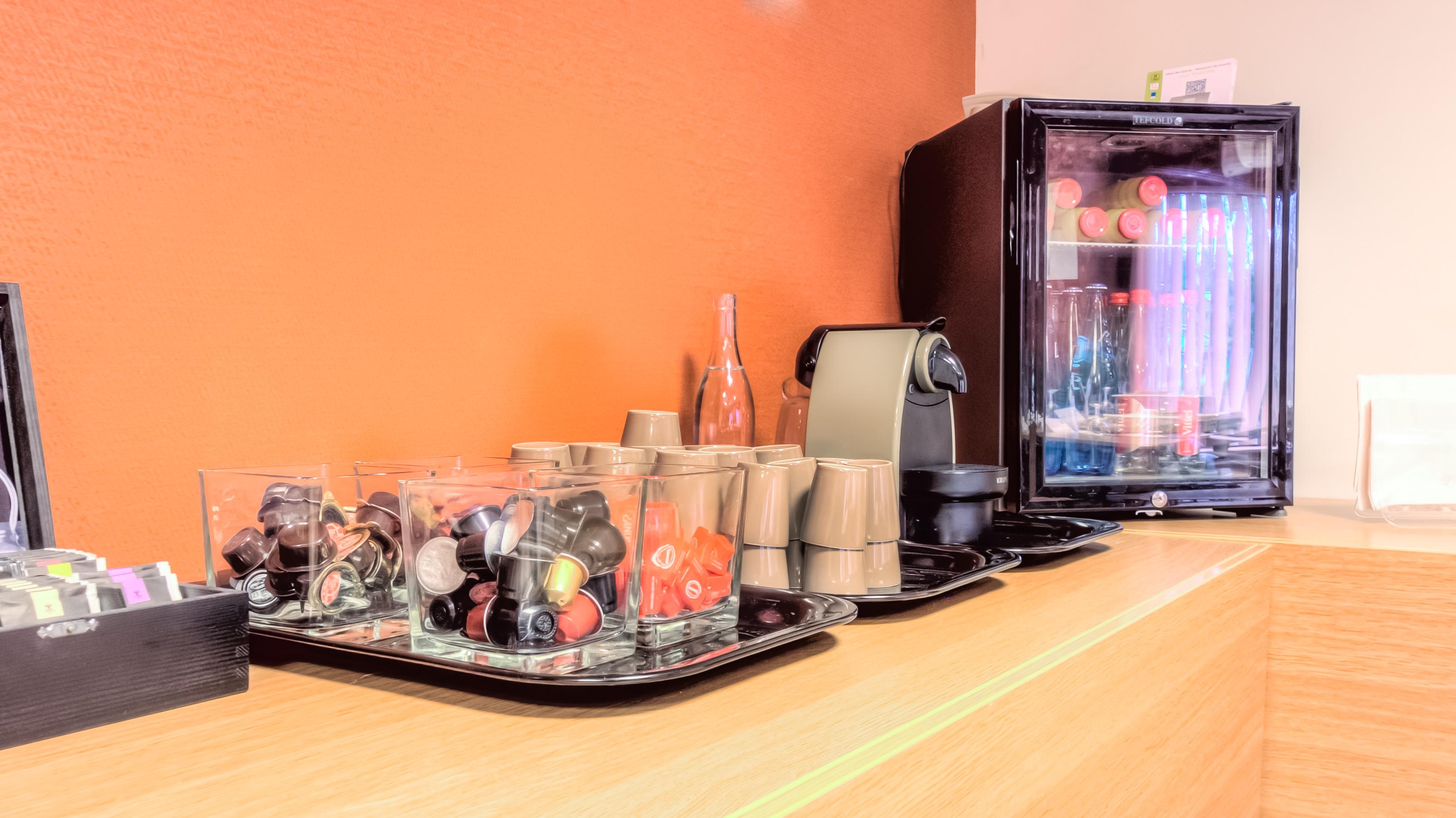 Logis Hotel Restaurant Des Acacias Lille Neuville En Ferrain Neuville-en-Ferrain Εξωτερικό φωτογραφία