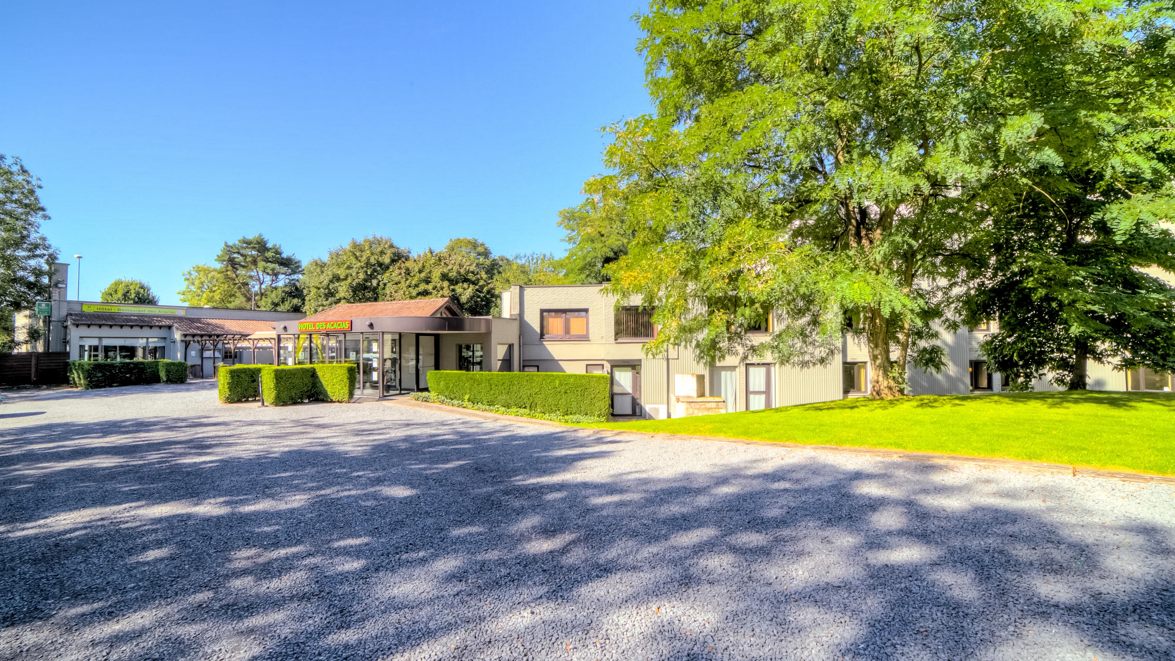 Logis Hotel Restaurant Des Acacias Lille Neuville En Ferrain Neuville-en-Ferrain Εξωτερικό φωτογραφία