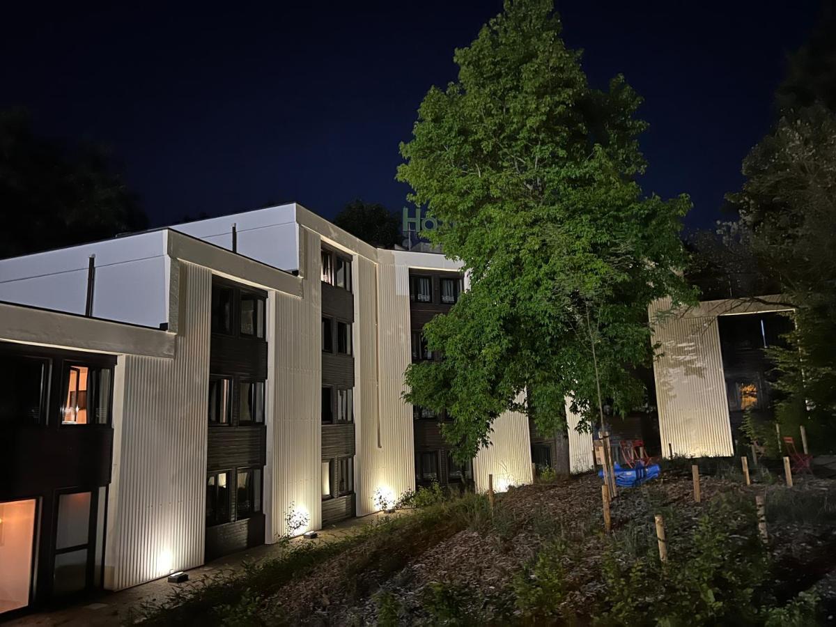 Logis Hotel Restaurant Des Acacias Lille Neuville En Ferrain Neuville-en-Ferrain Εξωτερικό φωτογραφία